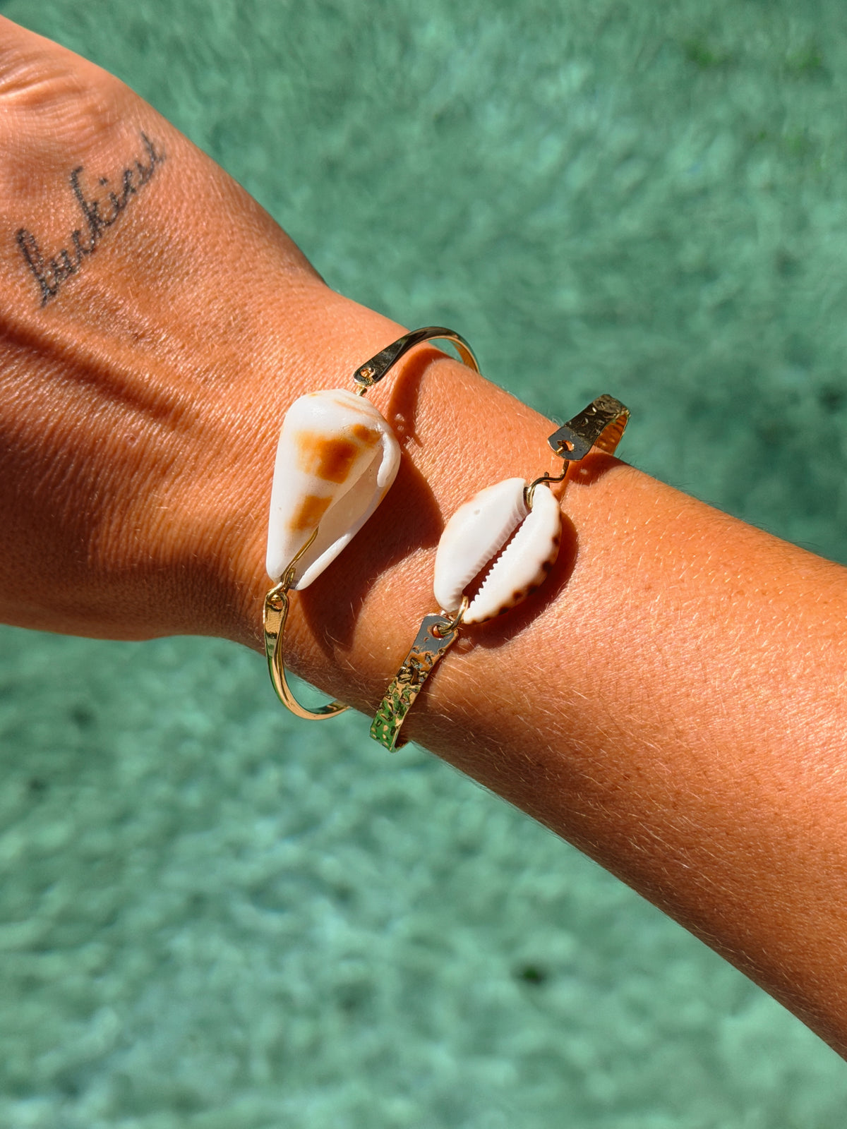 Costa Cuff