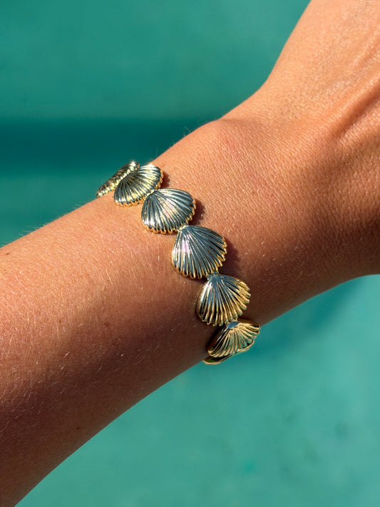 Shelly Bracelet